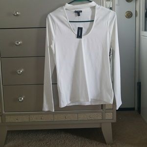 White choker long sleeve